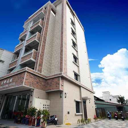 原鄉商旅 Yuan Hsiang Hotel Yuli Bagian luar foto